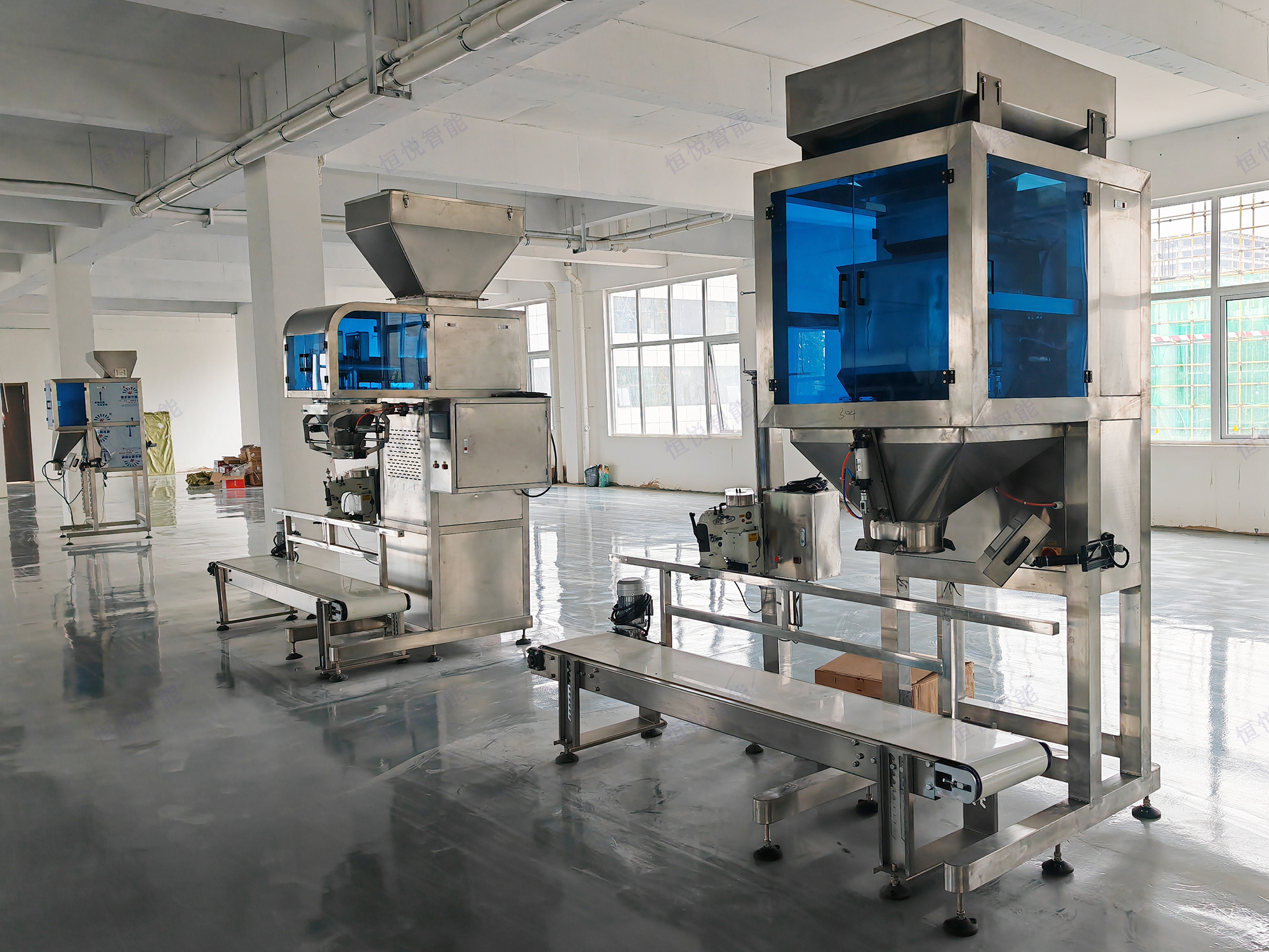 自动称重25公斤包装机应用，颗粒粉末高效包装解决方案